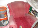 2 POLTRONE DI VELLUTO ROSSO CON TELAIO MOLTO ROBUSTO IN LEGNO MASSELLO.