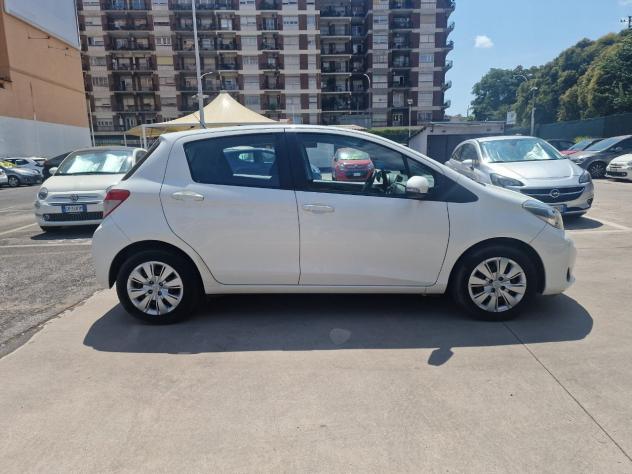 Toyota Yaris 5 Porte Yaris 5p 1.3 Active - Foto 4