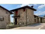 Porzione di casa in vendita a Pertica Alta