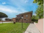 Casa singola in vendita a Le Melorie - Ponsacco 290 mq  Rif: 1403109