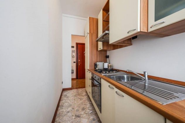 Monolocale ristrutturato arredato – Isola / Garibaldi FS - Foto 13