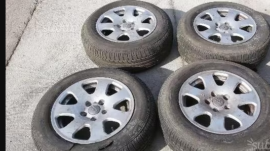 Cerchi e gomme Audi A3, A4, Golf 3.4,5 Fiesta