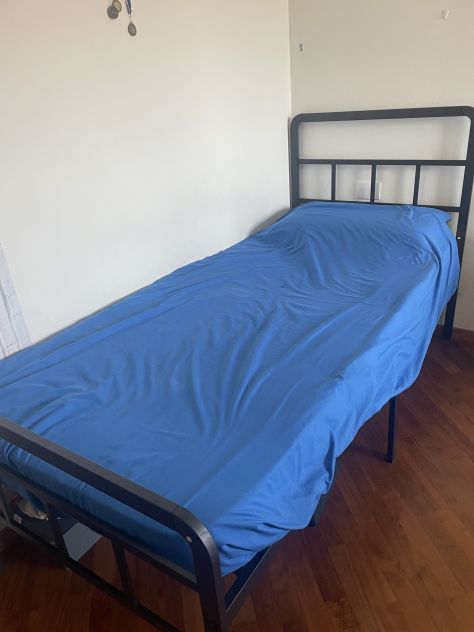 Vendo letto singolo stile industriale