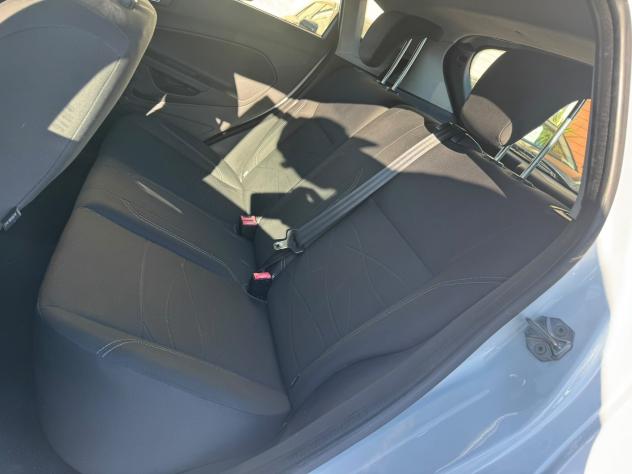 Ford Fiesta 1.0 3 cilindri 80CV Business - Foto 10