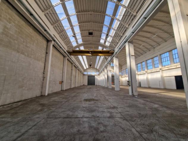 Immobile di 3215 m² con più di 5 locali in affitto a Settimo Milanese - Foto 4