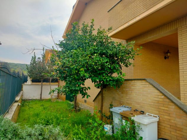 Guidonia Villa unifamiliare con giardino - Foto 2
