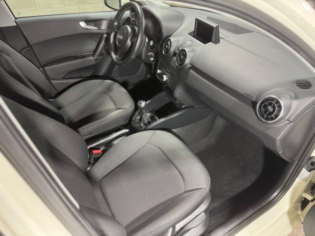 Audi A1 1.6 TDI 90CV MANUALE NEOPATENTATI - Foto 9