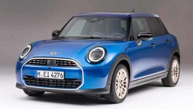 MINI Cooper 5 Porte One Essential Mini 5 porte (F65) rif. 23759277 - Foto 2