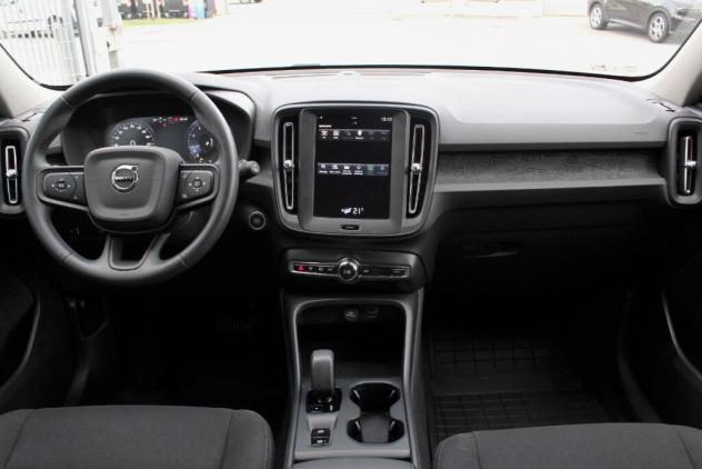 VOLVO XC40 (2017--) XC40 T2 automatico Essential - Foto 9