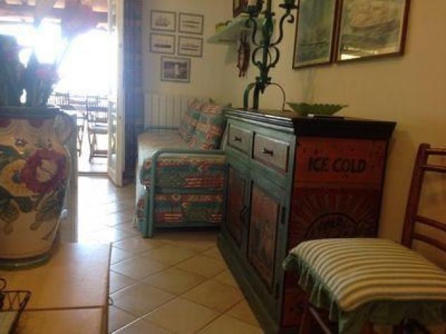 Bilocale ristrutturato con terrazza vista mare - Foto 6