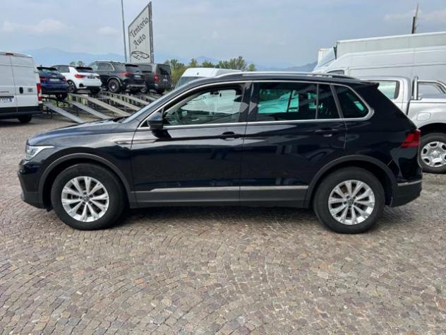 VOLKSWAGEN Tiguan 2.0 TDI 150 CV SCR DSG Life rif. 24101693 - Foto 3