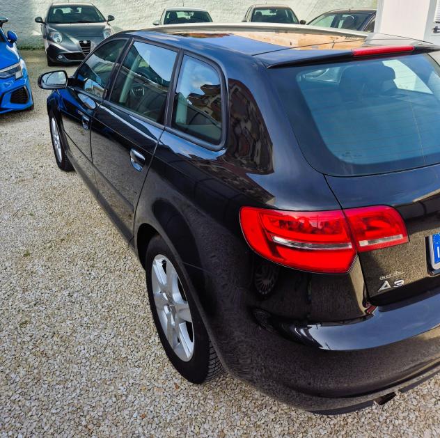 Audi A3 1.6 TDI - Foto 9