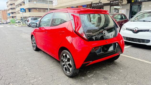 Toyota Aygo 1.0 VVT-i 72 CV 5 porte x-play TEEM LED NAVI KAMERA PDC CERCHI 16 BLUETOOTH - Foto 5