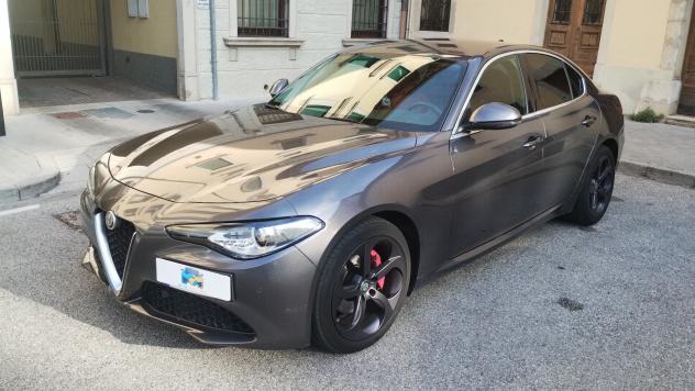 Alfa Romeo Giulia 2.2 Turbodiesel 160 CV AT8 Executive - Foto 2