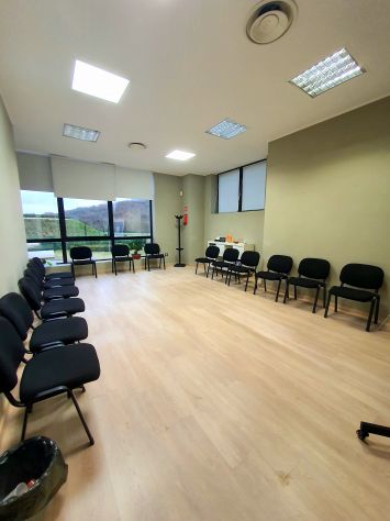 Stanza ad uso sala riunioni ed eventi - Foto 4