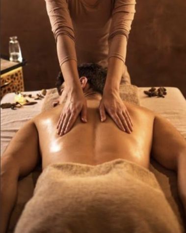 Cercasi massaggiatrice tantra Tel:3509677014