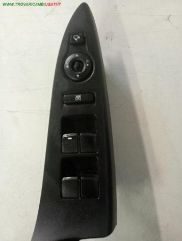 BLOCCO COMANDI ALZACRISTALLI 999-U1561717 HYUNDAI - iX 20 - 2010