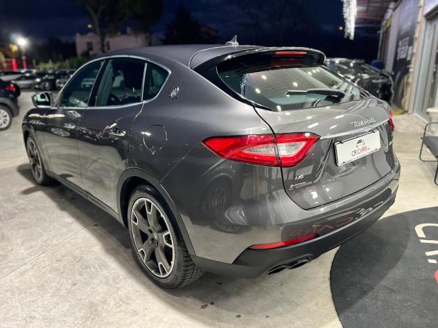 Maserati Levante V6 Diesel AWD Gransport - Foto 5