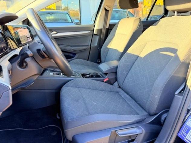 VOLKSWAGEN Golf 1.5 eTSI 130 CV EVO ACT DSG Life rif. 24162141 - Foto 9
