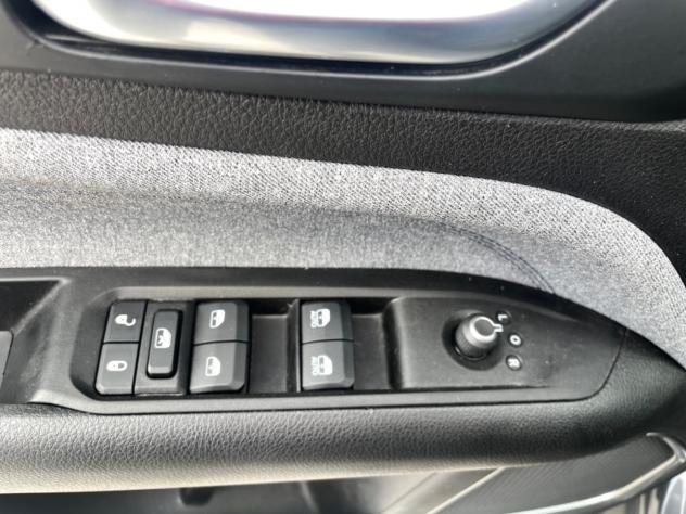Jeep Compass 1.6 Multijet 130cv 2022 - Foto 10