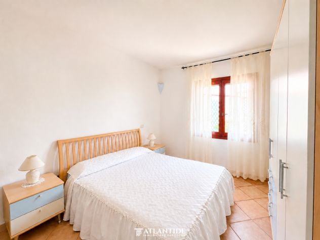 Trilocale vista mare con giardino, piscina e garage a Castelsardo – Lu Bagnu - Foto 6