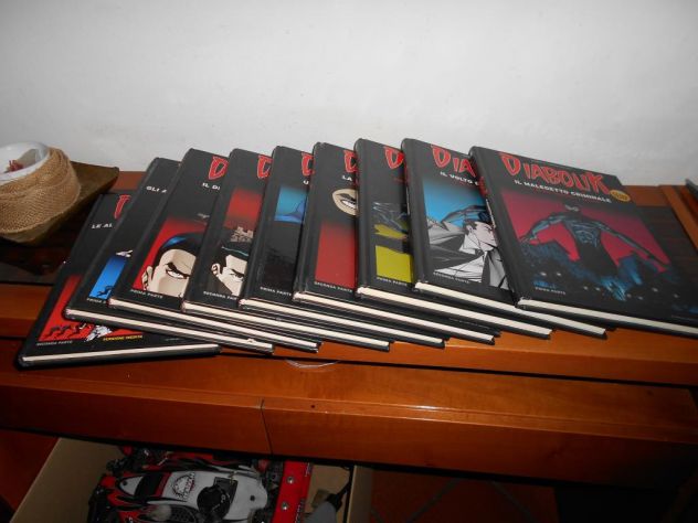 Fumetti "Grandi cartonati "Diabolik - Foto 3