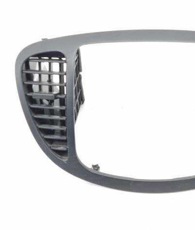 CORNICE AUTORADIO HYUNDAI i10 1° Serie 84740-0X500 (0711) - Foto 3