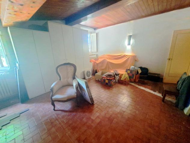 COLONICA di 9 vani e di 280 mq (FIRENZE) rif. CO26/981 - Foto 12
