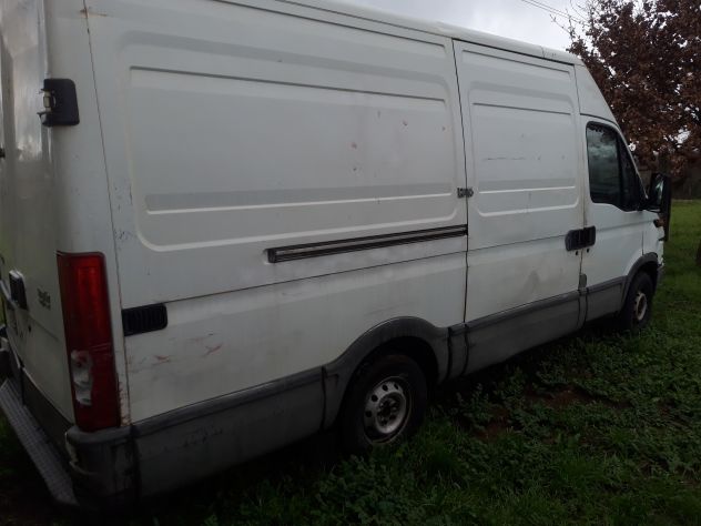 Furgone IVECO 35/S - Foto 2