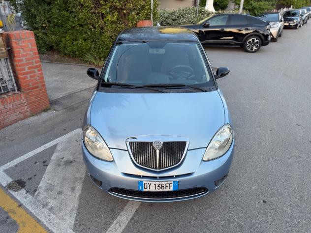 Lancia Ypsilon 1.4 Oro Ecochic GPL - Foto 3