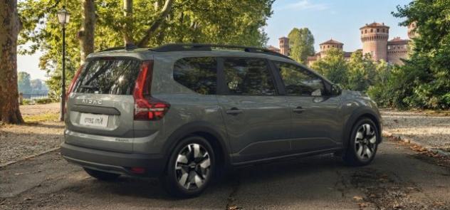 DACIA Jogger APERTI AD AGOSTO rif. 24016408 - Foto 2