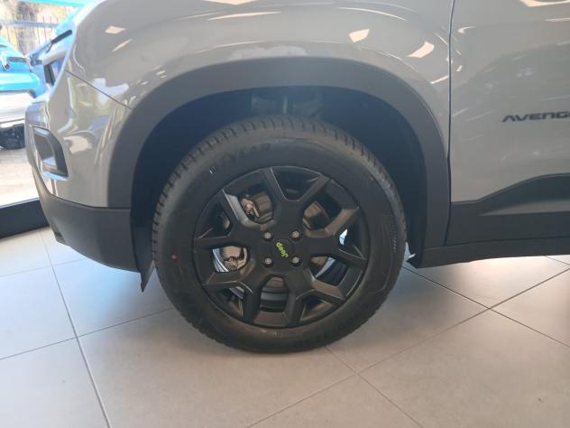 Jeep Avenger 4xe Hybrid 1.2 Turbo 145 CV MHEV 4xe Upland --. - Foto 6