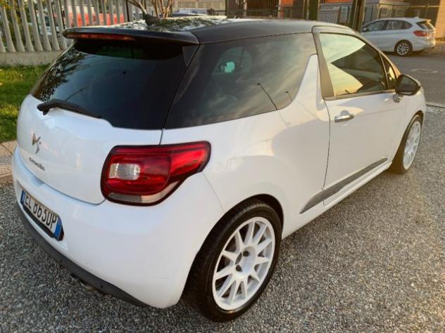 DS AUTOMOBILES DS 3 1.6 e-HDi 110 airdream Ultra Prestige rif. 24204726 - Foto 5