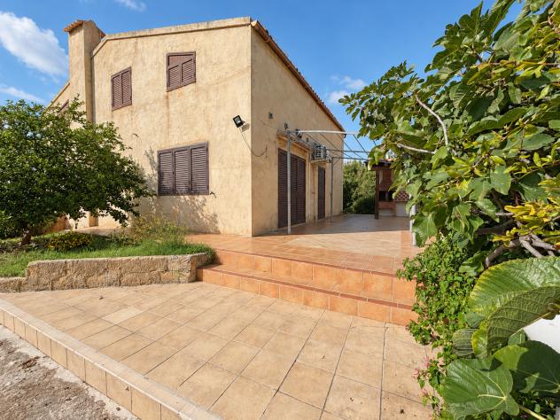 Villa o villino - Chiaramonte Gulfi . Rif.: Cod. rif 3387555VRG