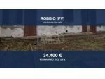 Immobile in asta di 150 m² con più di 5 locali e box auto in vendita a Robbio