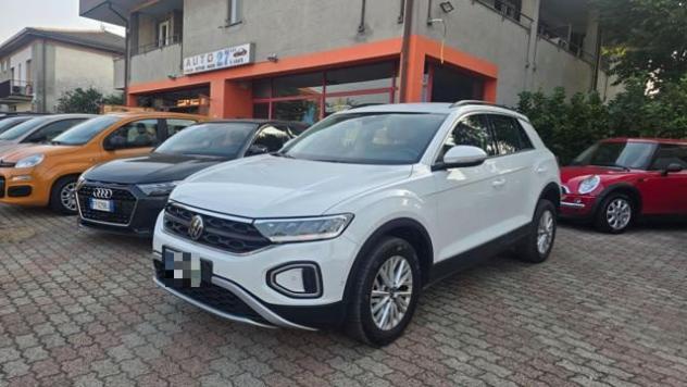VOLKSWAGEN T-Roc 1.5 TSI ACT DSG Life rif. 24136853 - Foto 2