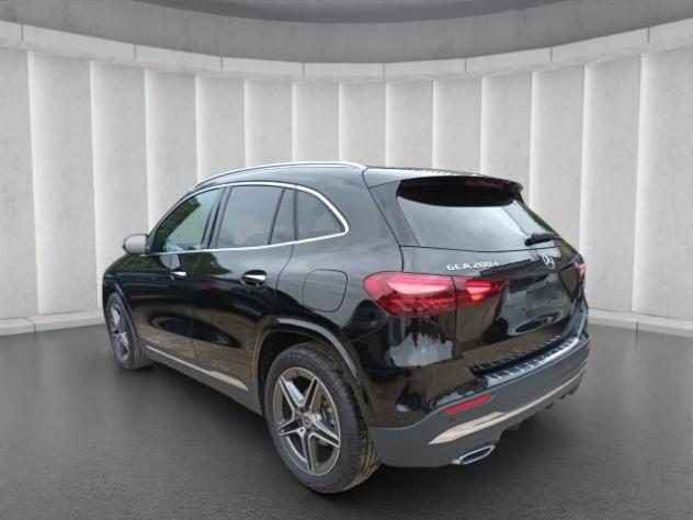 MERCEDES-BENZ GLA 200 D AMG PREMIUM 150CV AUTO PACK LUCI INT rif. 24115088 - Foto 5