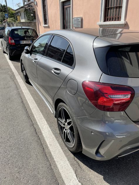 Mercedes-Benz Classe A 200 d Premium AMG - Foto 6