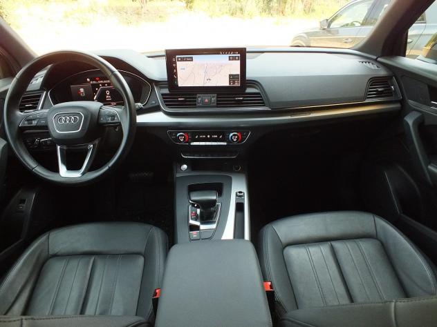 AUDI Q5 40 TDI 204 CV QUATTRO-ADAPTIVE C.C CAMERA 360 - Foto 10