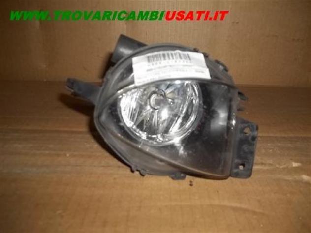 PROIETTORE FENDINEBBIA D. BMW Serie 3 E91 Touring  Parti elettriche  Fanaleria  Fendinebbia dx. BMW - Serie 3 E90 4 porte - 01-10-2008 - 01-12-2011, B