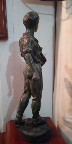 VENDO PRIVATAMENTE RARA ANTICA STATUA SCULTURA IN BRONZO FIRMATA - Foto 3