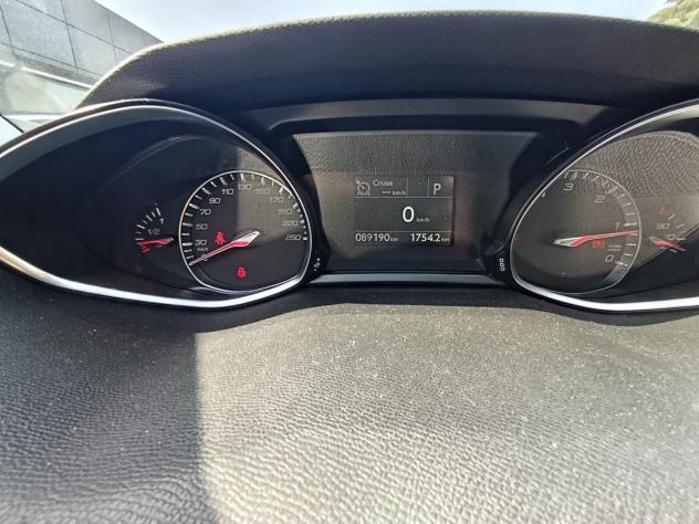 Peugeot 308 Allure BlueHDi 130cv EAT6 S&S aut. - Foto 9