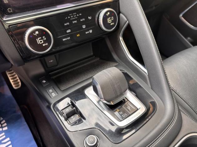 JAGUAR E-Pace 2.0D I4 163 CV AWD Auto R-Dynamic Black TETTO PANO rif. 24149504 - Foto 10