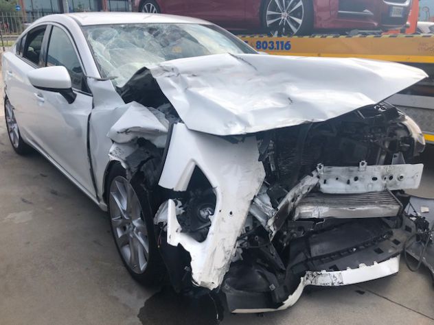 Compro auto incidentate sinistrate e moto incidentate sondrio t.3487444558 - Foto 2