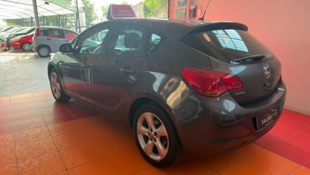 Opel Astra 1.4 100CV 5 porte Cosmo - Foto 5