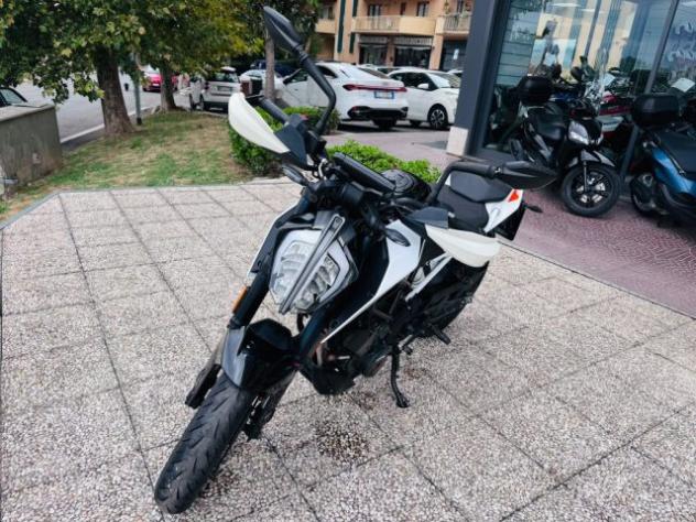 KTM 390 Duke TUTTO INCLUSO ANCHE PASSAGGIO! MINI RATE rif. 24230350 - Foto 2