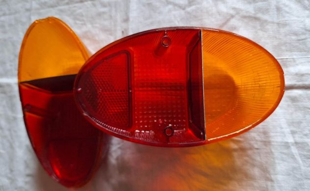 Coppia plastica posteriore originale vw maggiolino 6 volt 61/67 - usato - Foto 4