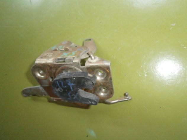 Serratura sportello porta anter Fiat 127 tutte le versioni (lato guida) "NUOVA" - Foto 2