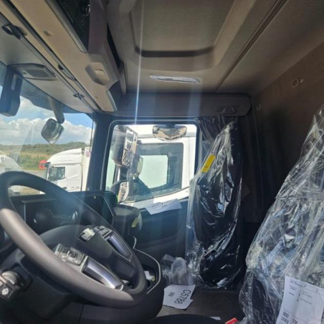 DAF XF 530 FAN con scarrabile GUIMATRAG 26 t rif. 24059448 - Foto 5