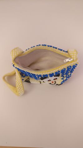 Mini borsa gialla con panda che gioca a palla - Foto 3